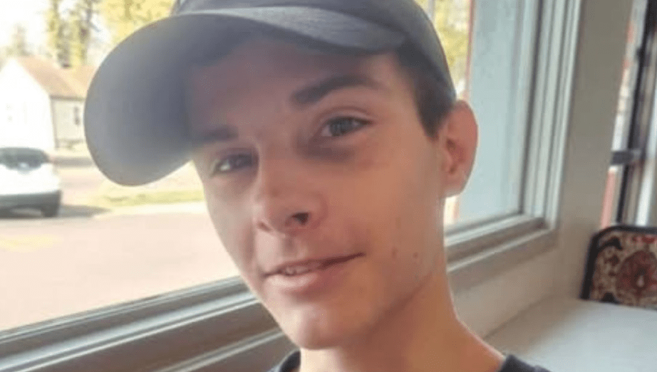 Fatal Sioux Falls Crash: Family and Friends Remember 19-Year-Old Johnathine Gunn.